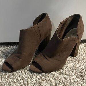 Women’s Brown Suede Peep-Toe Block Heel Booties
